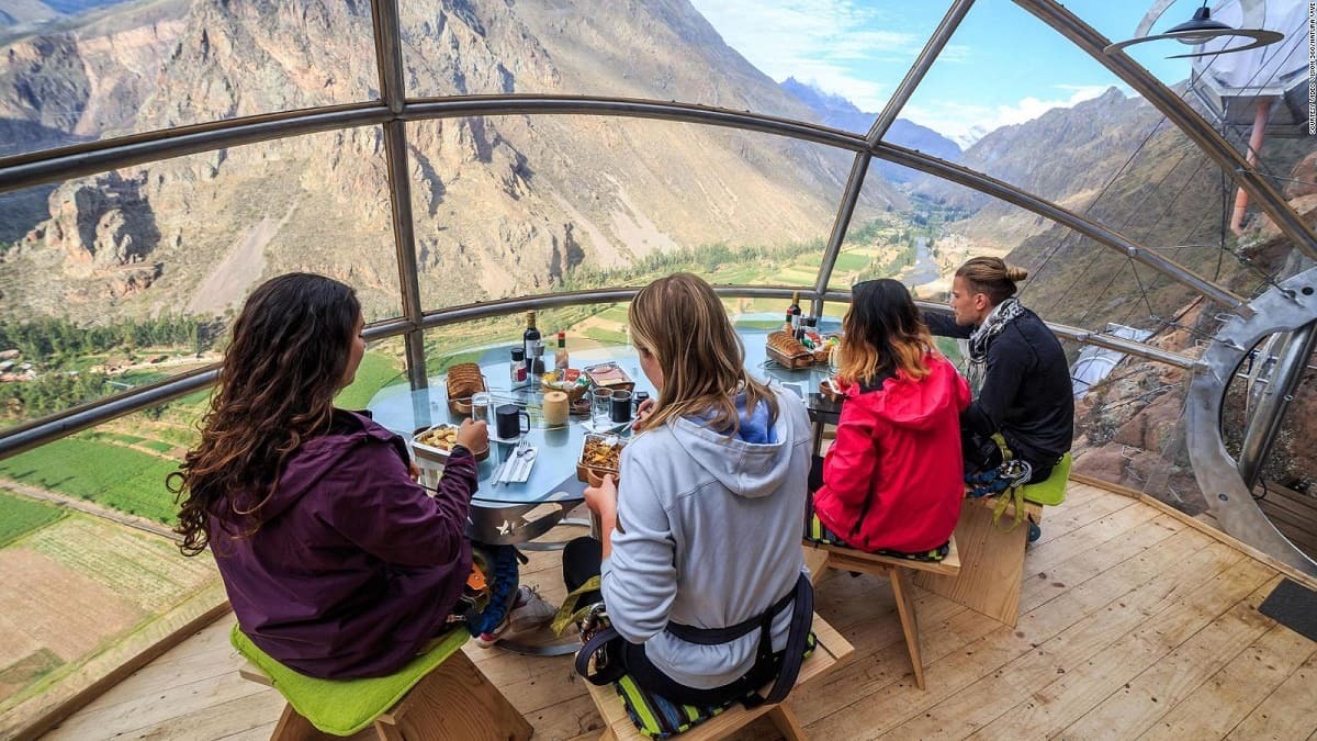 breakfast in Sky lodge