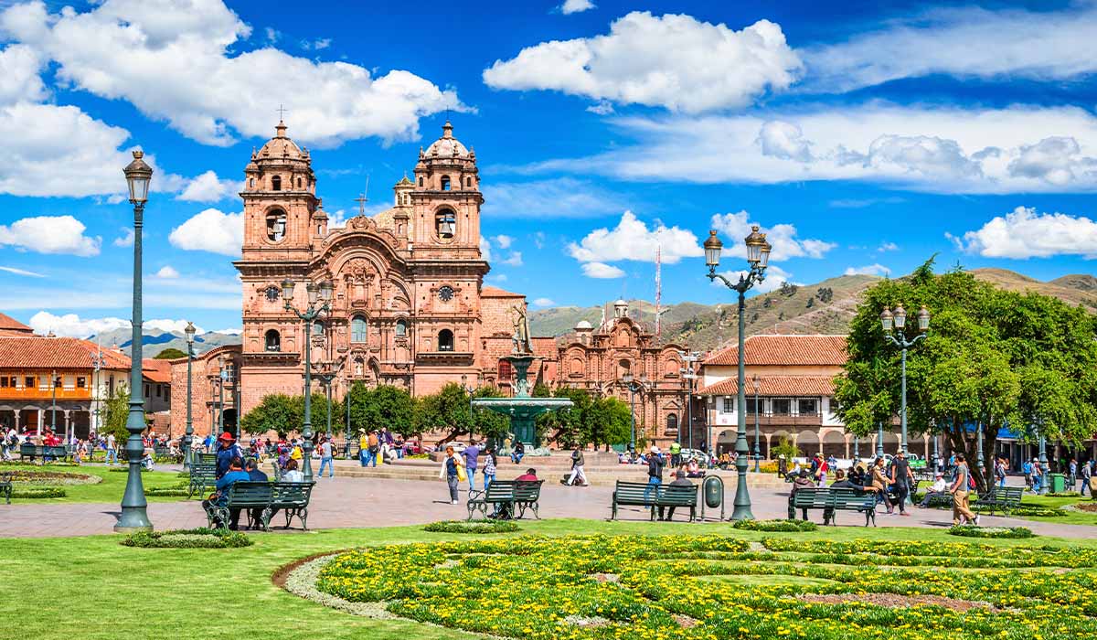 Complete Peru travel package from Lima