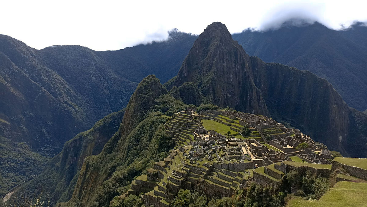 How much does it cost to hike Machu Picchu