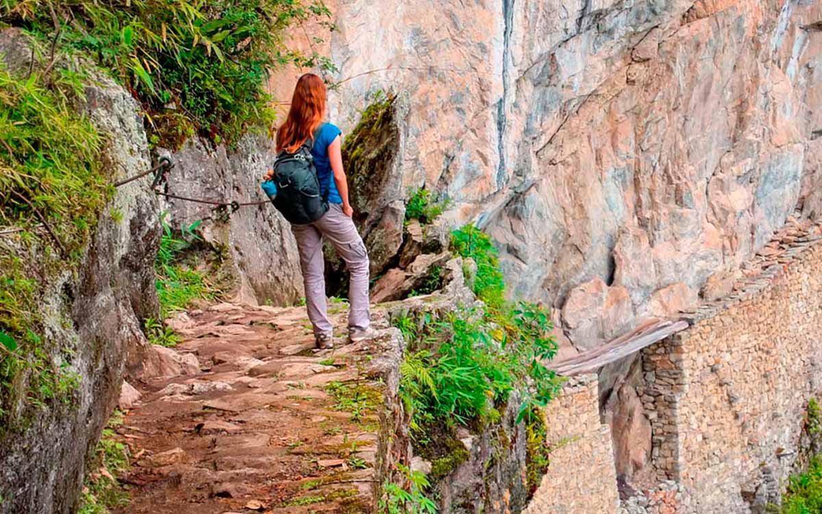 Inca Bridge Hike