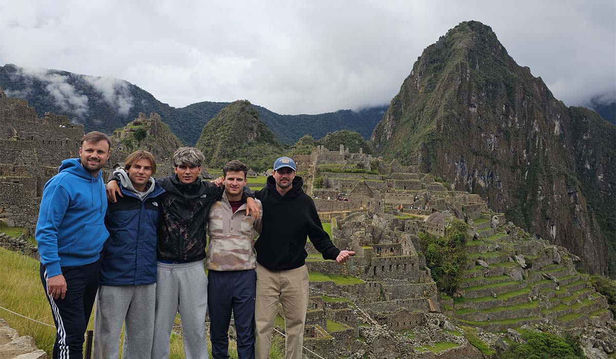Inca Jungle Trail to Machu Picchu