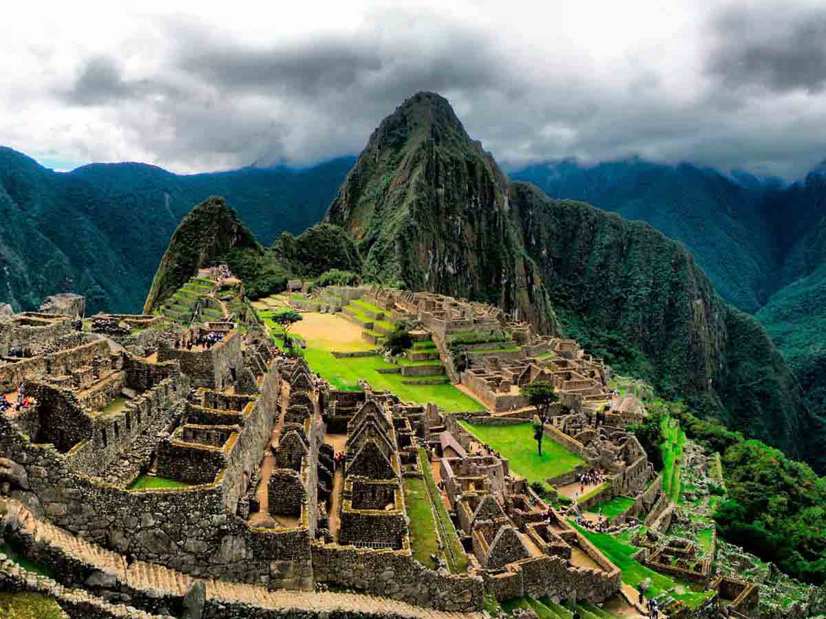 inca trail to machu picchu