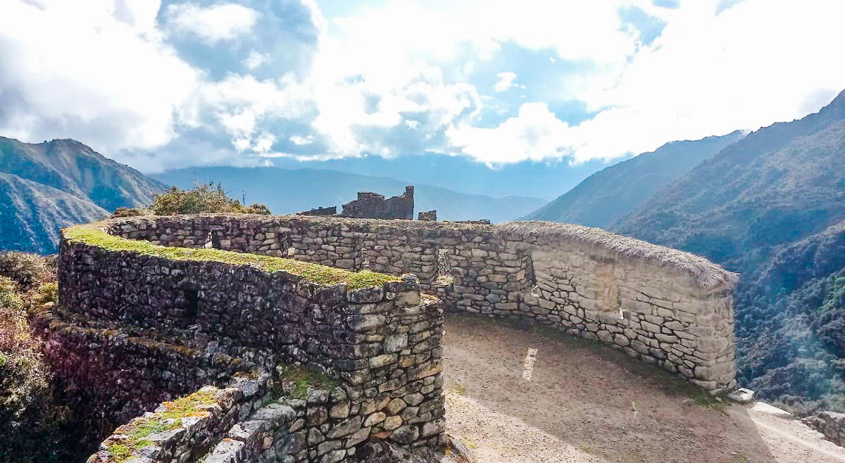 Inca Trail vs Lares trek