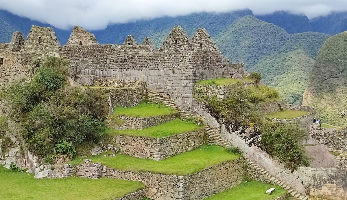 Lares Trek vs Inca Trail