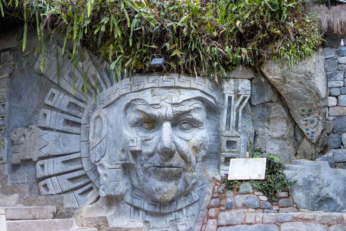 Machu Picchu Aguas Calientes