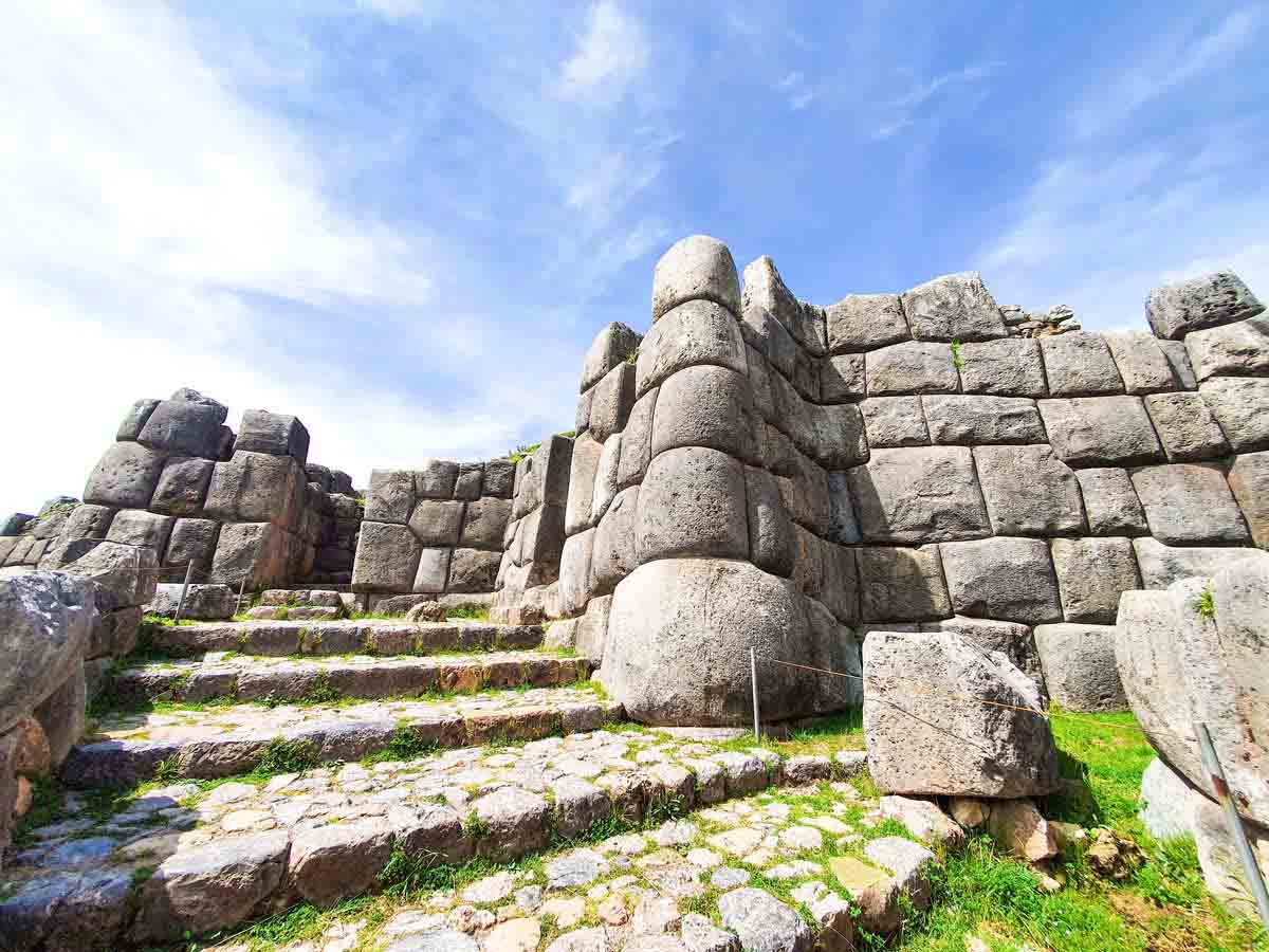 Sacsayhuaman