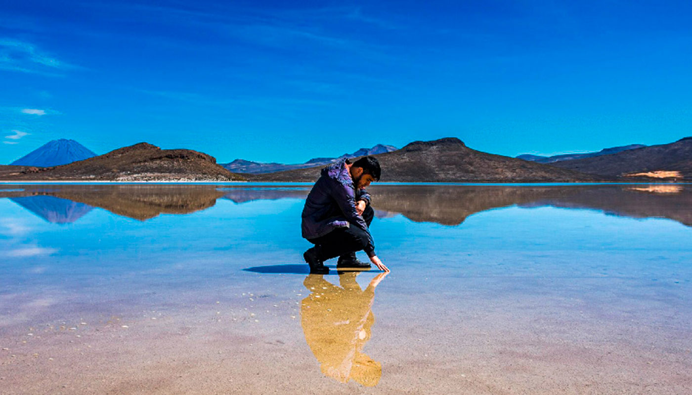 Salinas lagoon arequipa